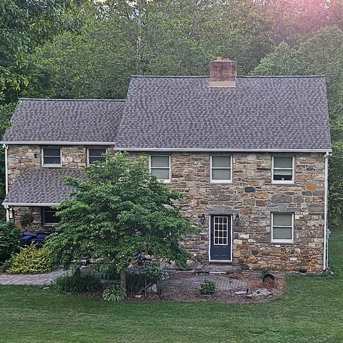 Warren Thompson & Son Roofing & Siding Picture 7