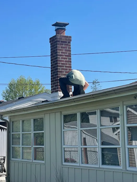 Peters Roofing and Gutters Inc Picture 9