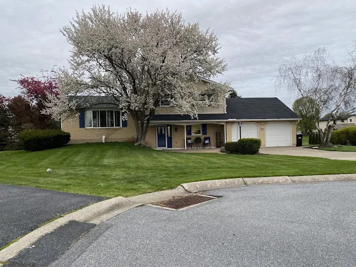 Peters Roofing and Gutters Inc Picture 10