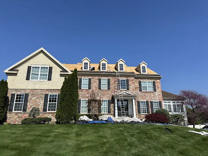 AM Construction Co. Picture 10