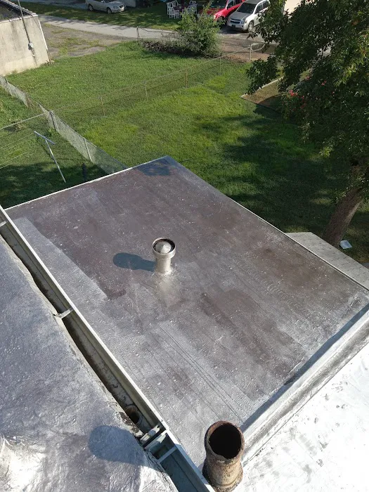 Sharrow Siding & Gutters LLC Picture 7