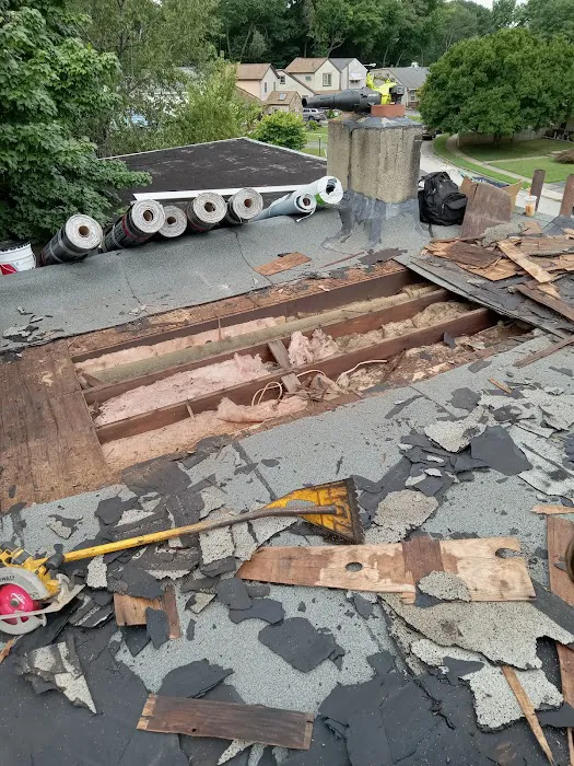 Sharrow Siding & Gutters LLC Picture 3