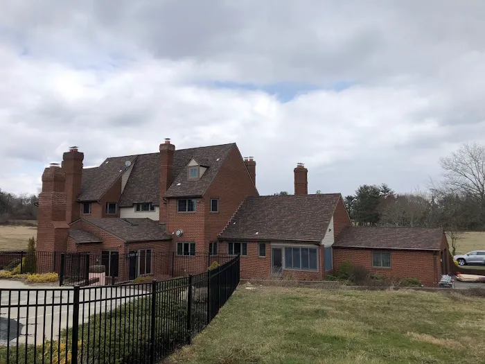 Peak Roofing and Siding Picture 9