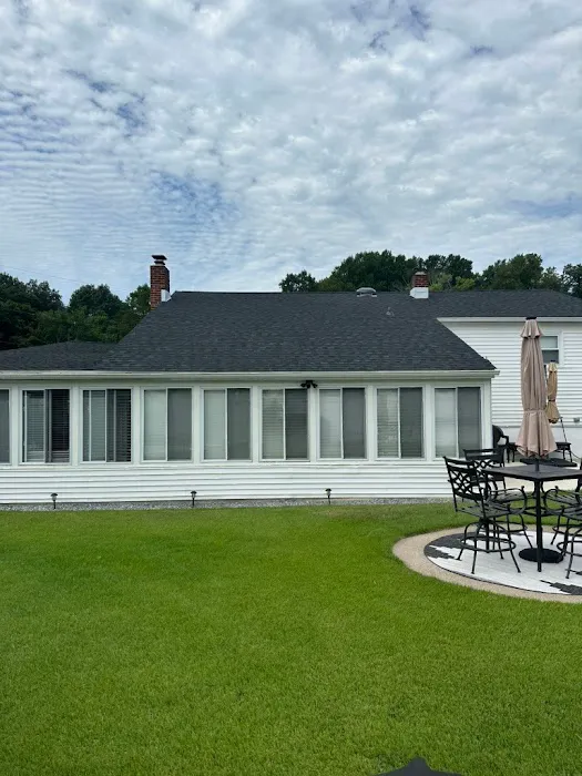 The Queen Team G.C. Picture 3