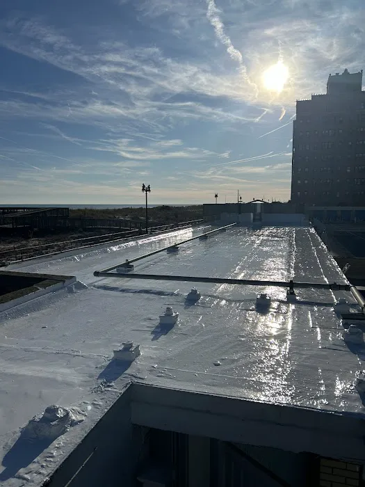 A&J's Roofing And Siding Picture 4