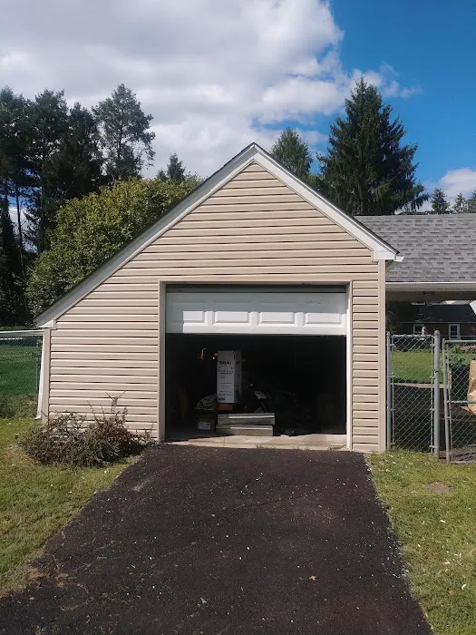 Richard Lloyd Contracting Roofing & Siding Picture 1