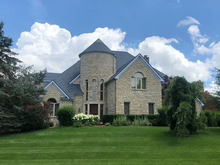 Lifetime Quality Roofing Picture 1