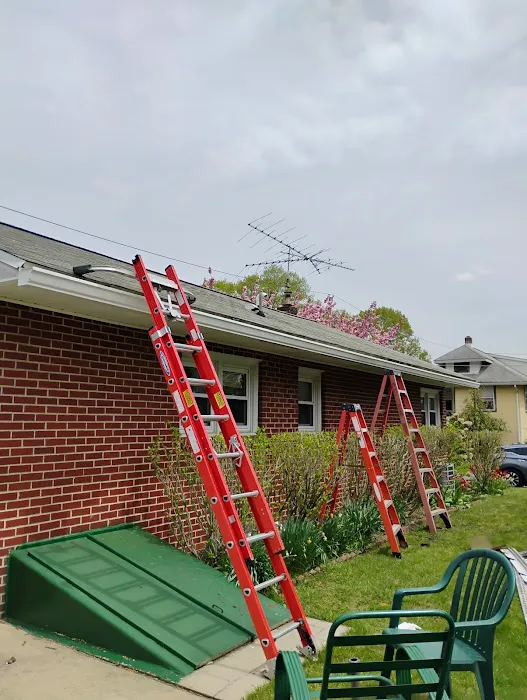 Ed Hornberger's Roofing Picture 4