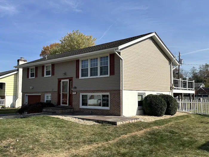 Red Cedar Roofing and Siding Picture 6