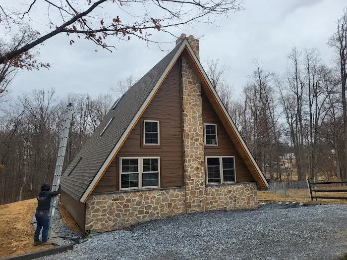 Hollow Ridge Exteriors LLC Picture 4