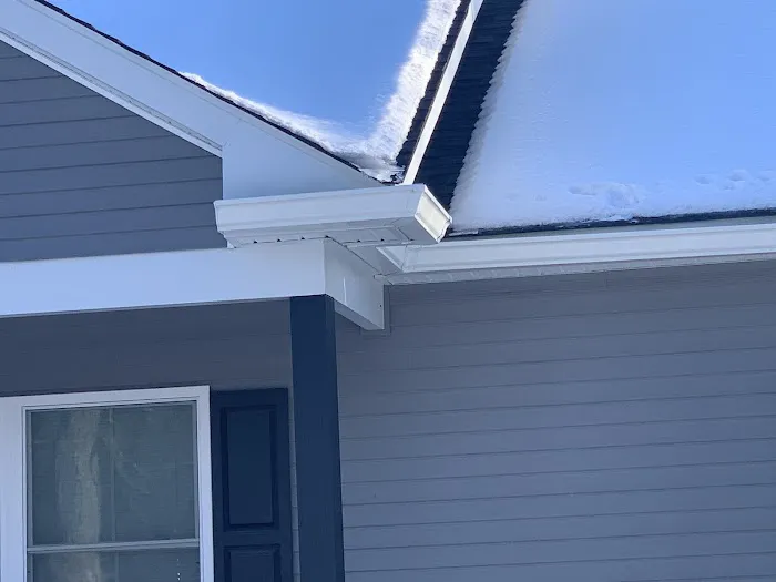 County-Wide Seamless Gutters Picture 3