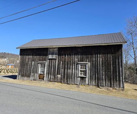 Hard-Line Roofing Contractor LLC