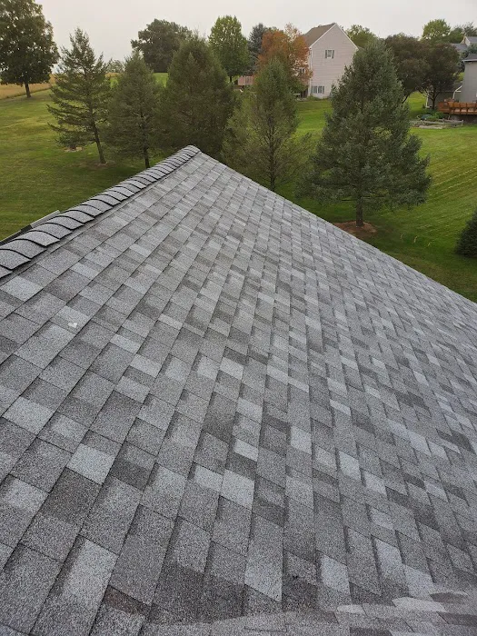 Hard-Line Roofing Contractor LLC Picture 5