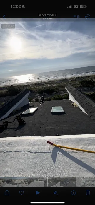 Seapoint Roofing and Siding Picture 4