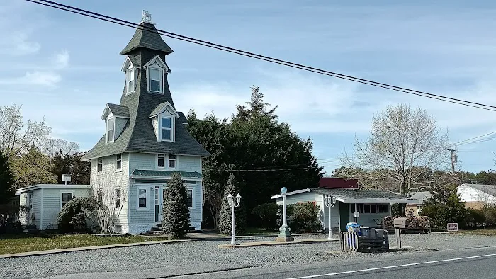 Chair on Roof House Picture 1