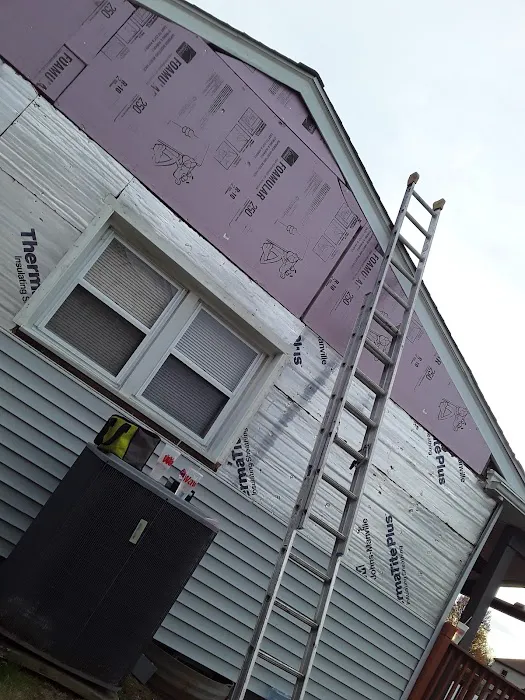 B&E roofing and siding Picture 1