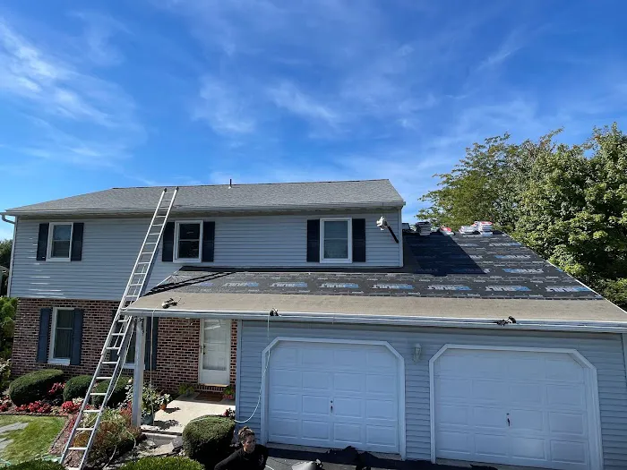 Scott Macczak Roofing - Mohnton Home Improvements Picture 3