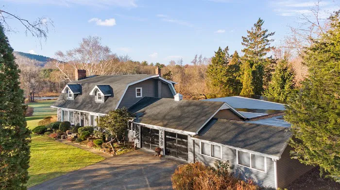 Bob Schmidt & Sons Picture 3