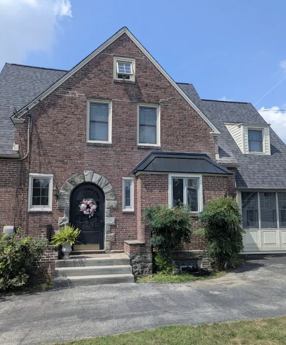 McHUGH ROOFING • SIDING Picture 10