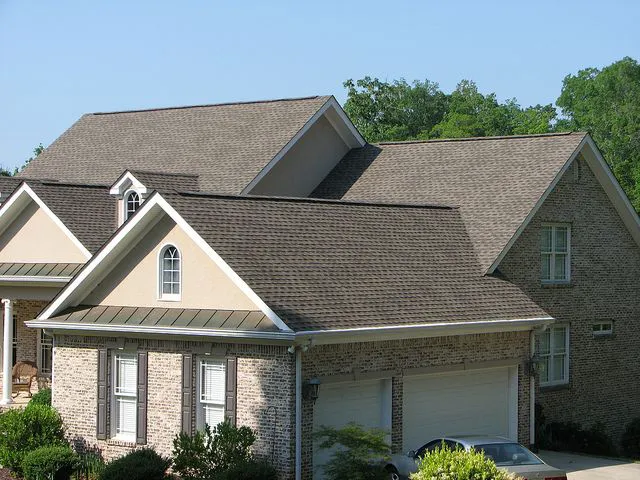 Blue Lake Roofing and Siding Picture 6