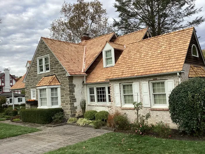 Redwell Roofing & Construction LLC Picture 6