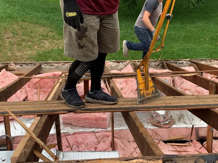 Storm Masters Picture 1