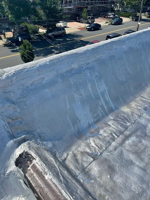 GQ ROOFING SERVICES Picture 4