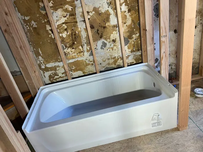 DeLeon Construction Picture 4