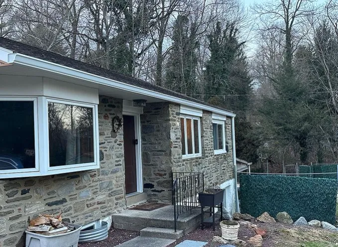 Aston Roofers Picture 8