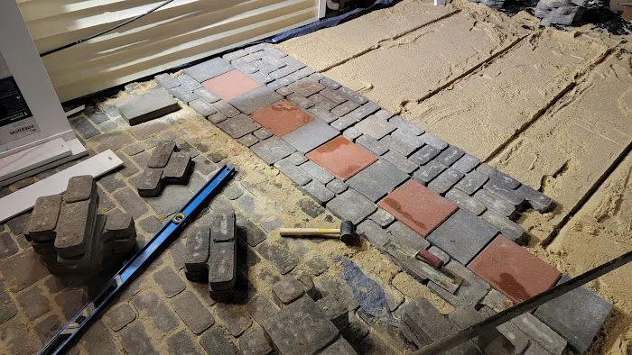 Rare breed construction Picture 9