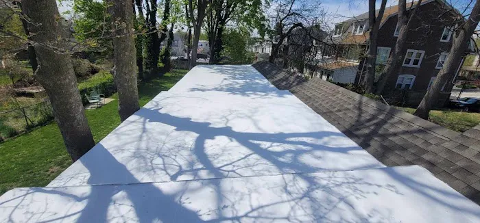 MB ROOFING LLC Picture 1