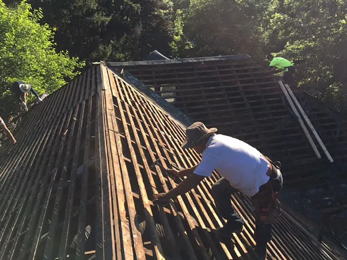 Duke Roofing and Renovations Picture 8