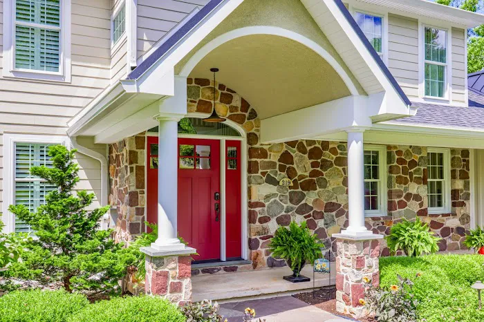 Smucker Exteriors & Remodeling LLC Picture 8