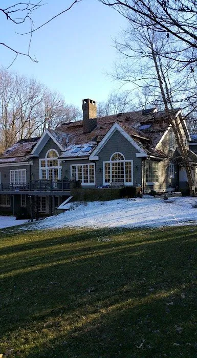 Benji's Roofing Picture 5