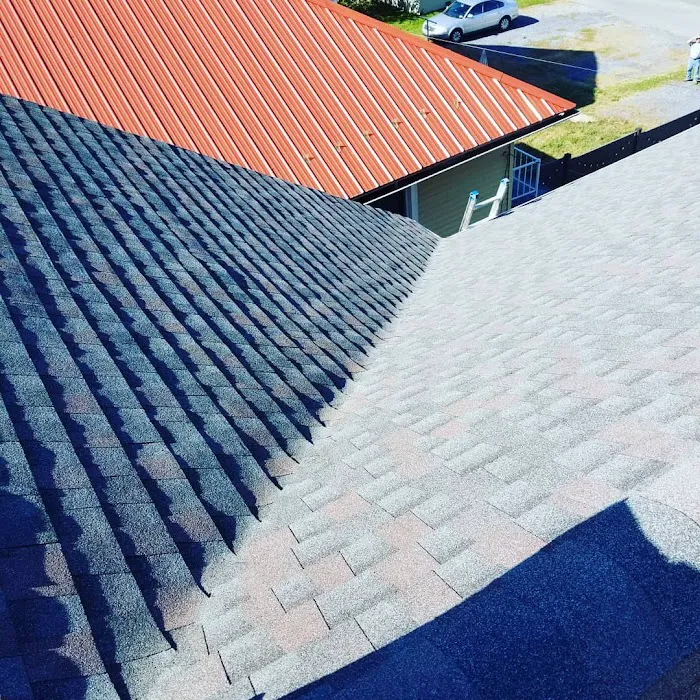 Benji's Roofing Picture 2