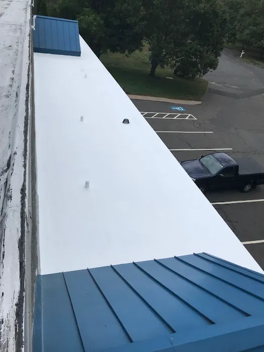 River Valley Roofers LLC Picture 1