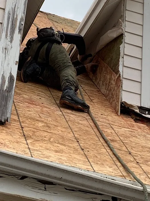 River Valley Roofers LLC Picture 8