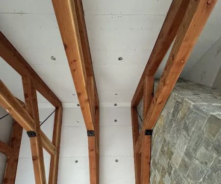 D&J Carpentry Roofing LLC