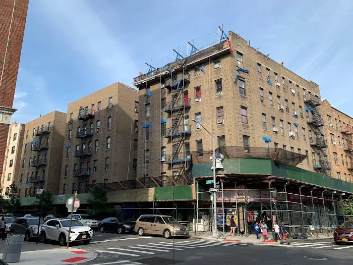 HIARC White-Glove Commercial Roofing Service Picture 2