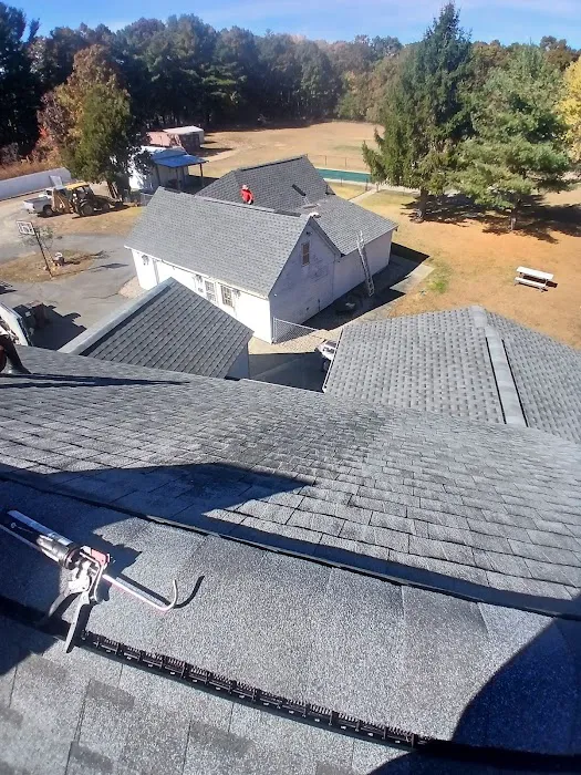 CHE ROOFING Picture 5