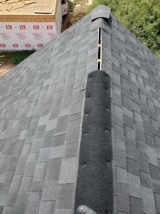 CHE ROOFING Picture 3