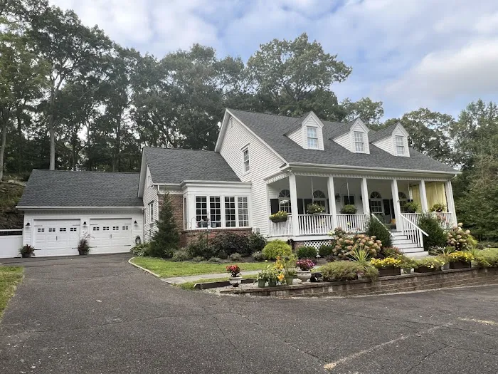 M & J Roofing Services Picture 2