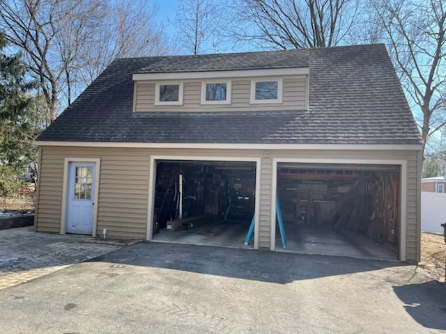 Iconic Roofing & Exteriors Picture 3