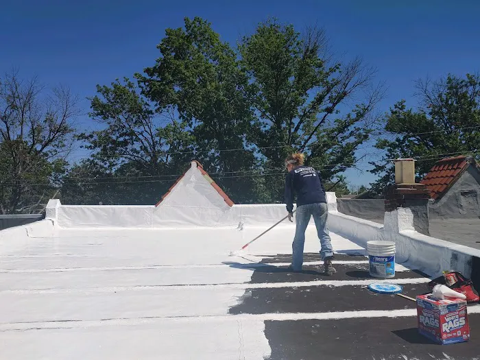 BluDog ROOFING, LLC Picture 2