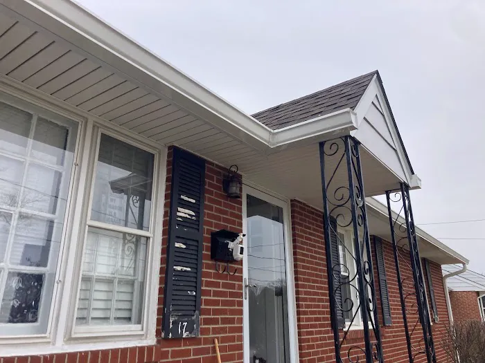 BluDog ROOFING, LLC Picture 1