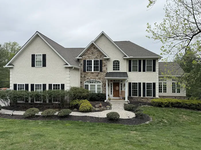 Isaac's Roofing LLC Picture 7