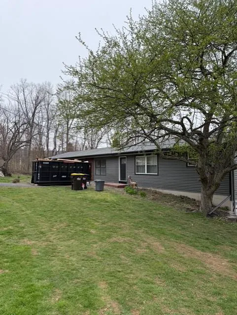 Ludwig Roofing and Repair Inc Picture 8