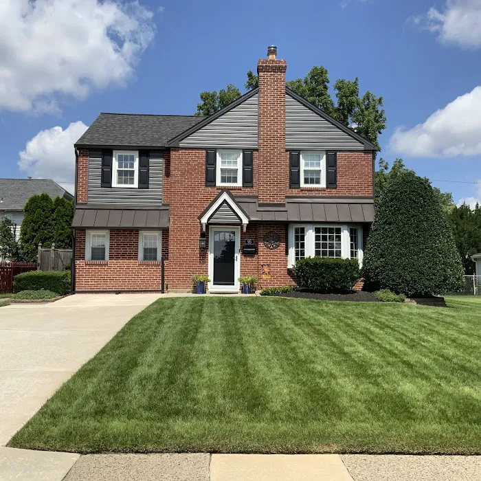 Hillcrest Roofing & Siding Picture 10