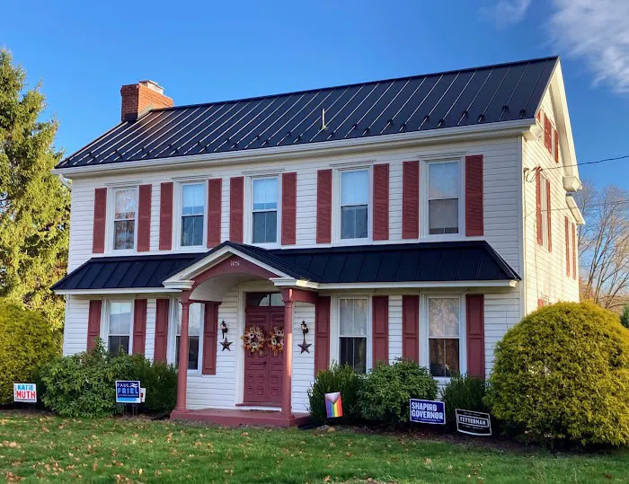 Hillcrest Roofing & Siding Picture 8