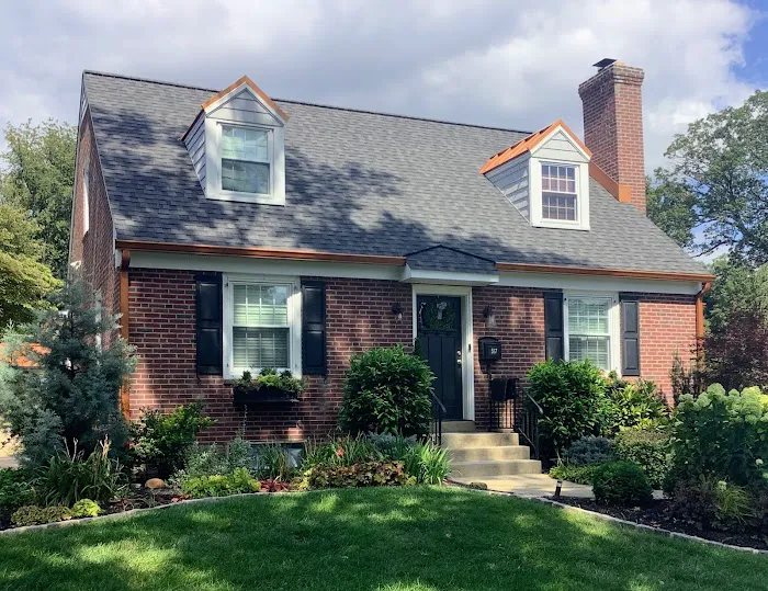 Hillcrest Roofing & Siding Picture 1